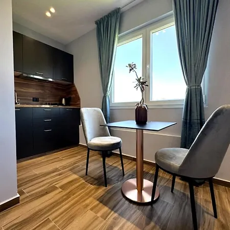 55 Appartamento Tirana